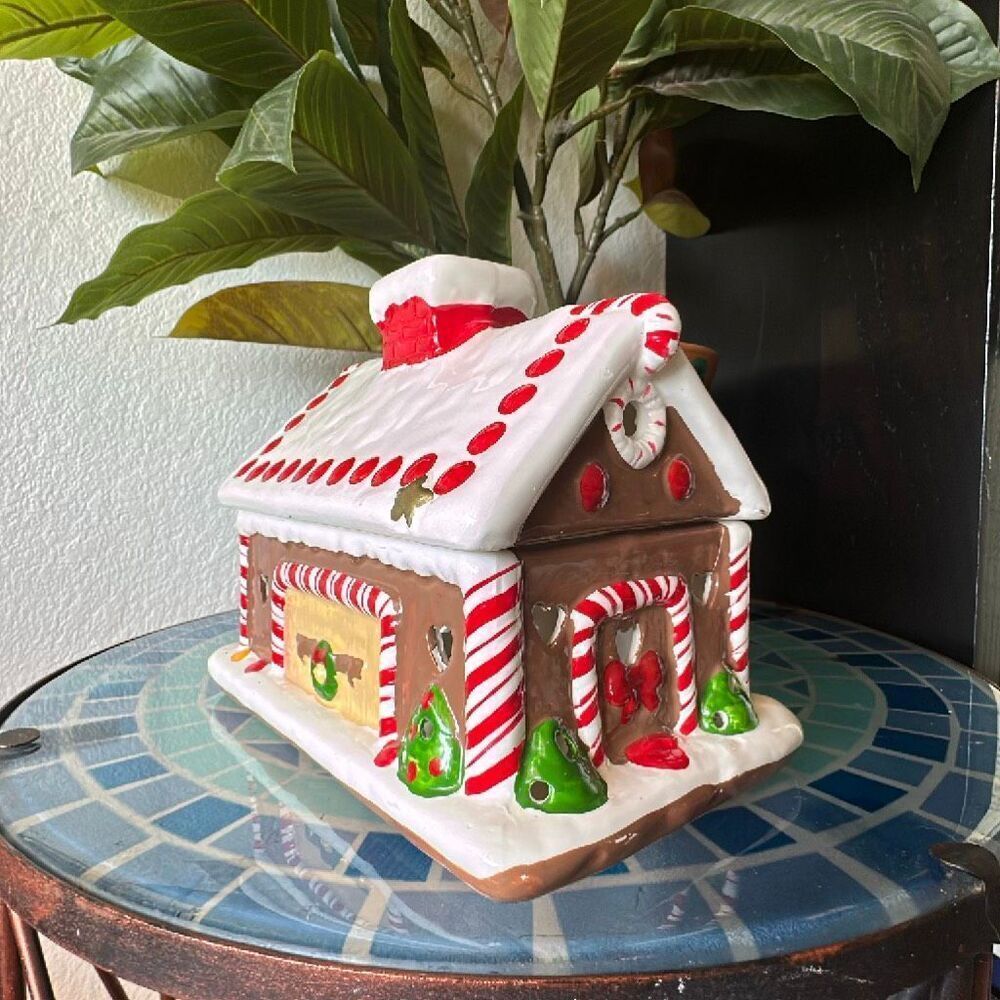 Wicks n Sticks Gingerbread Candle holder vintage 1984